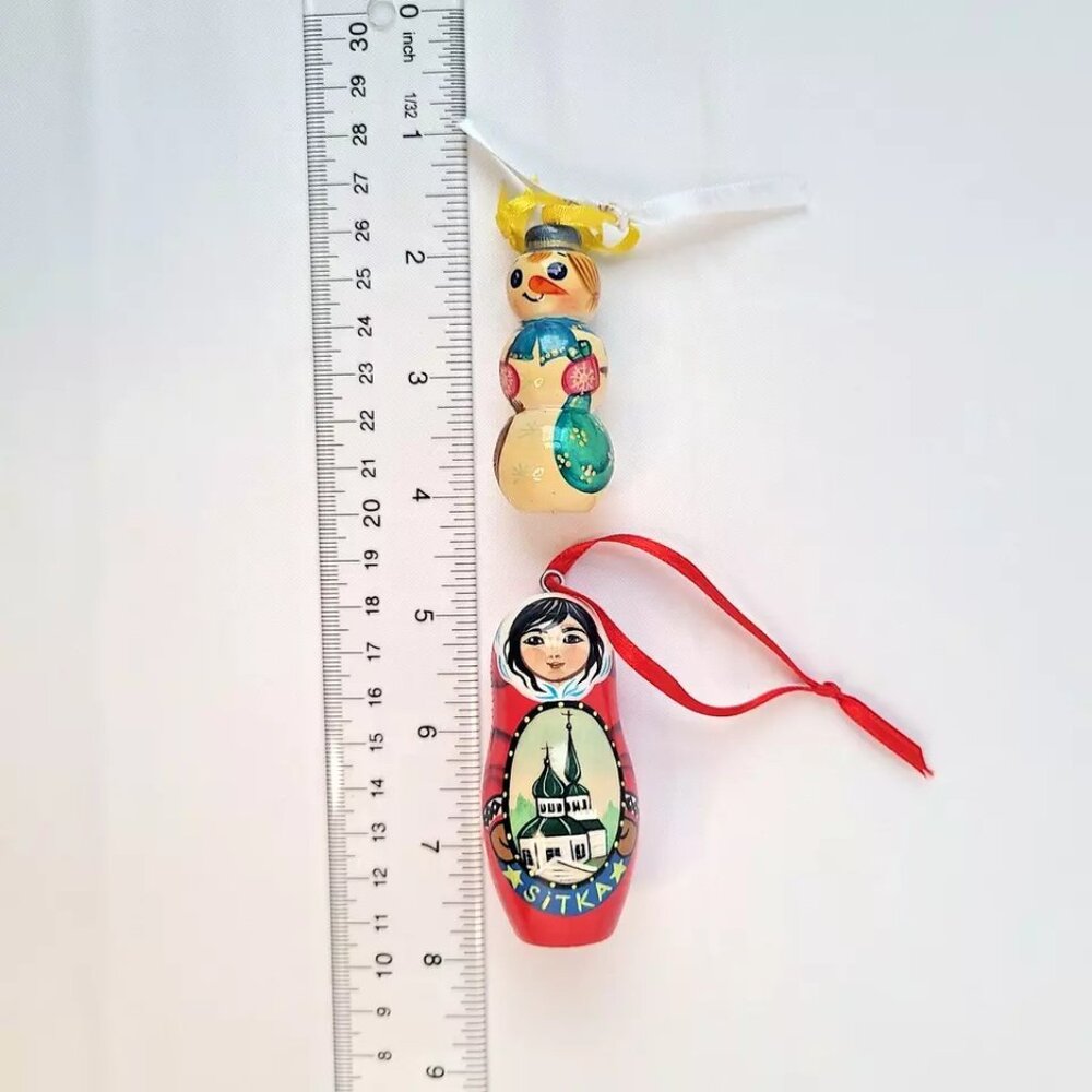 Sitka Alaska Christmas Ornament Lot Lacquered Wood Hand Painted Folk Art Vintage - Picture 7 of 7